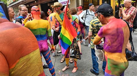 naked gay pride parade